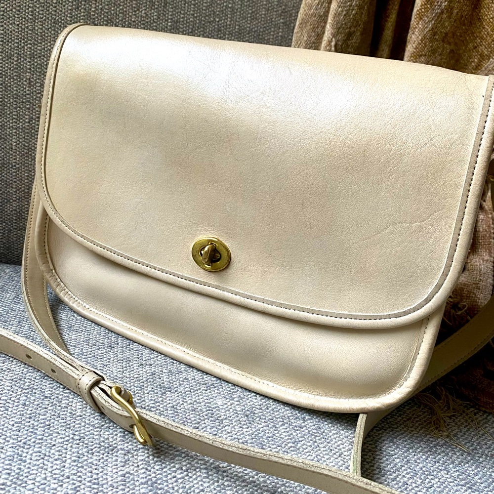 ❌sold❌ Coach Vintage City Bag 9790 Cream Bone Leather Cross Body Purse Shoulder